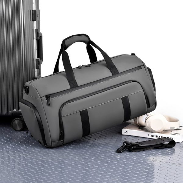 Custom Travel Duffel Bag for Retail Sourcing