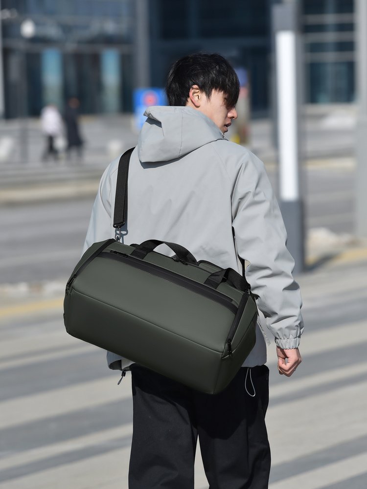 Wholesale Travel Duffel Bag for Fashion Retailers — 28
