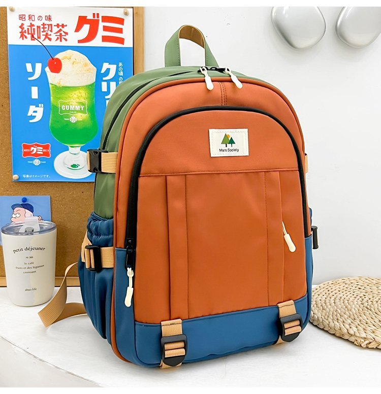 Wholesale Student Backpack for Retail Sourcing — 23
