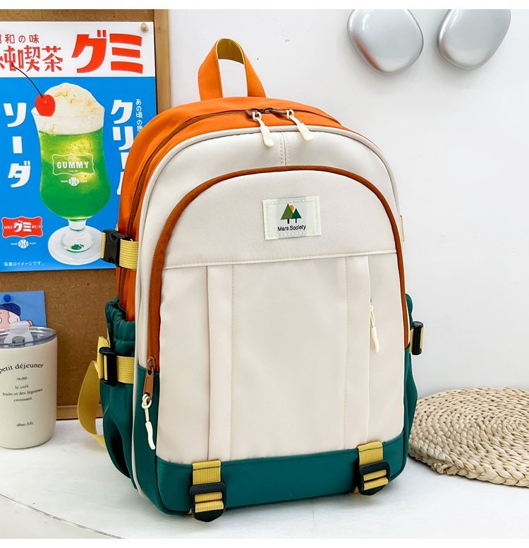 Wholesale Student Backpack for Retail Sourcing — 27