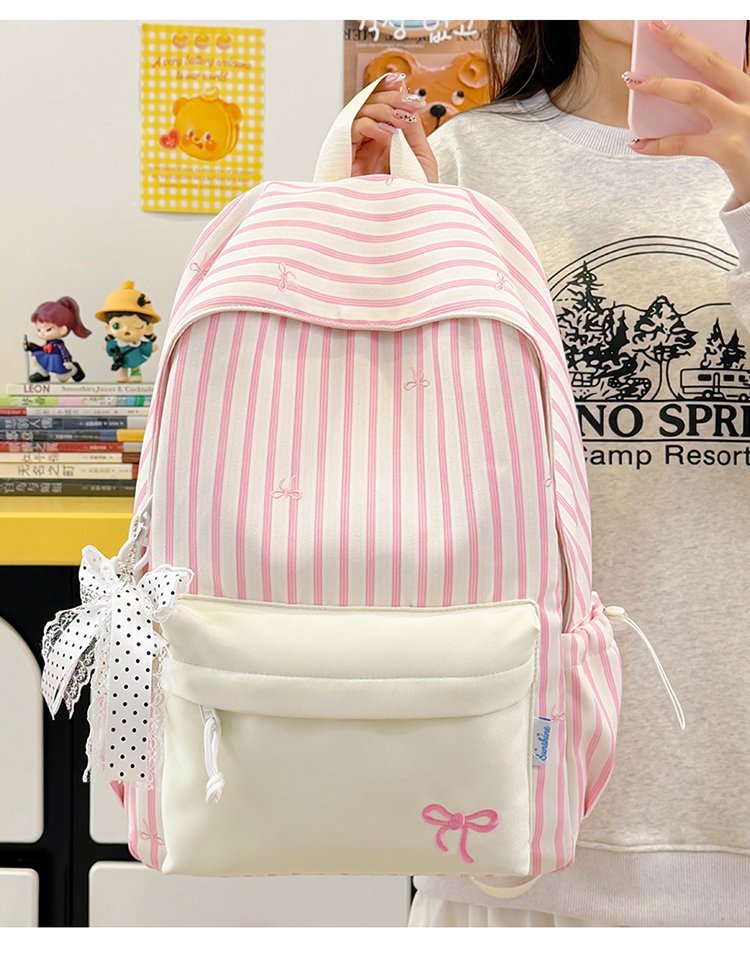 Factory Direct Daily Backpack for School and Daily Use — 31