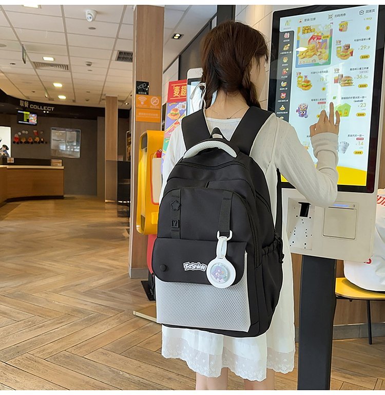 Bulk Supply Casual Backpack for Retail Sourcing — 15